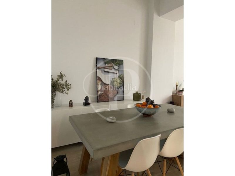 Foto 52335a9b-e350-4cf6-997c-65d7dd048f7d. Pis a Russafa Valencia