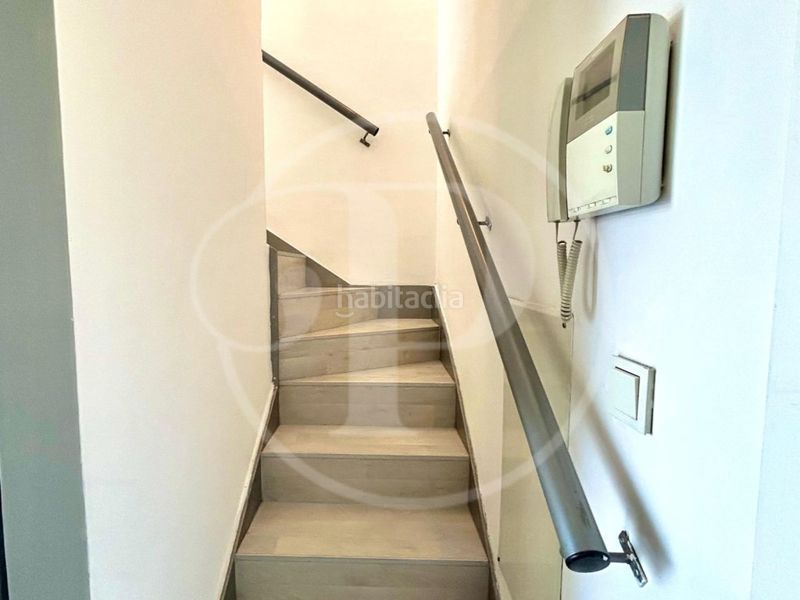 Foto ef9f6bbf-d5ef-4bd1-ac1f-443d8f4338ca. Estudi amb piscina a Barrio de la Luz Xirivella
