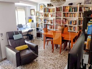 Piccolo appartamento  Calle cervantes. Amplia vivienda de 4 dormitorios con ascensor en xirivella