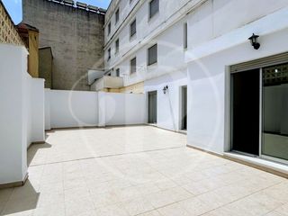 Flat  Calle carcali. Exclusiva vivienda con terraza de 57 m, garaje y trastero