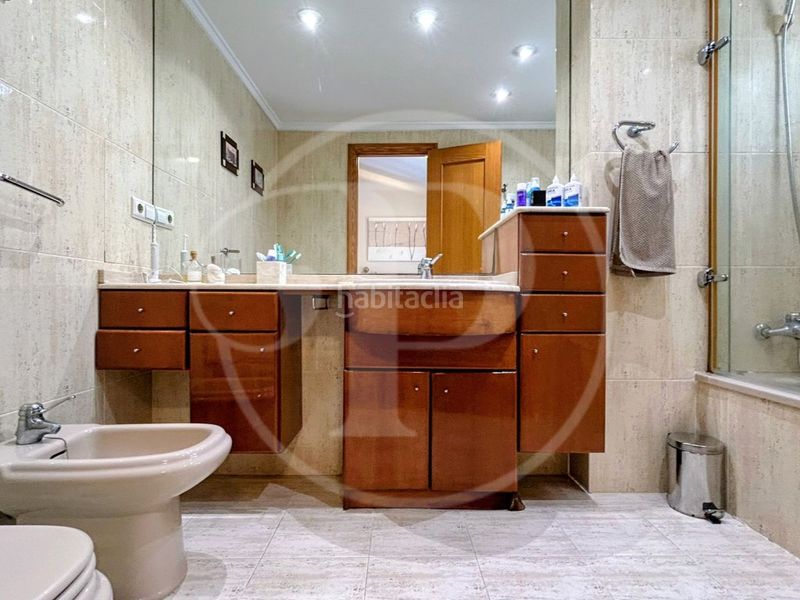 Foto 4a7420e3-acd5-4db5-9e7c-56e40990ebf1. Dúplex ático dúplex en el corazón en Beniparrell