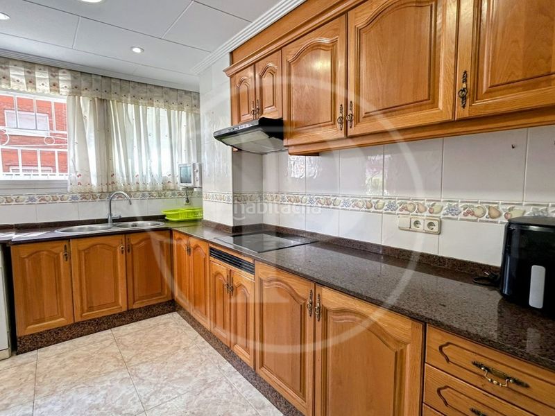 Foto 4d609b04-7158-4e0f-bb0d-7d14a216d033. Pis a La Llum Valencia