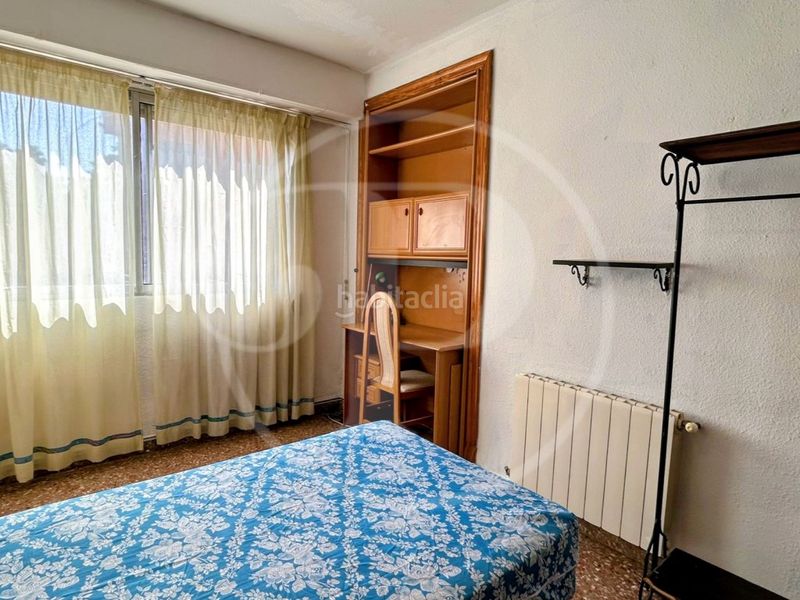 Foto ad98ed31-c12a-4015-a10a-2da3cb85b4ea. Pis a La Llum Valencia