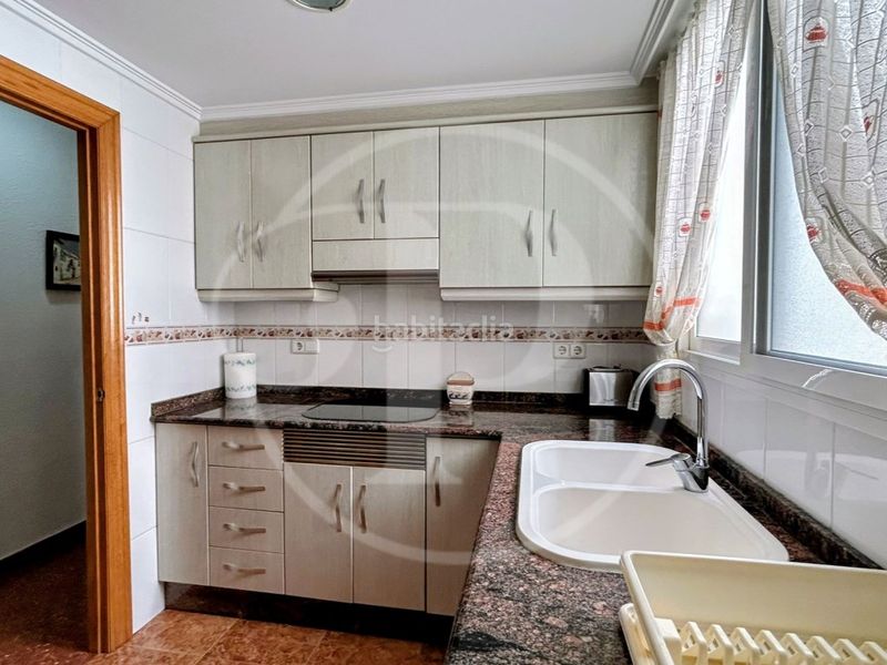 Foto d0852eec-2db0-4930-b929-aaff7665c913. Apartament a Ciutat Jardí Valencia