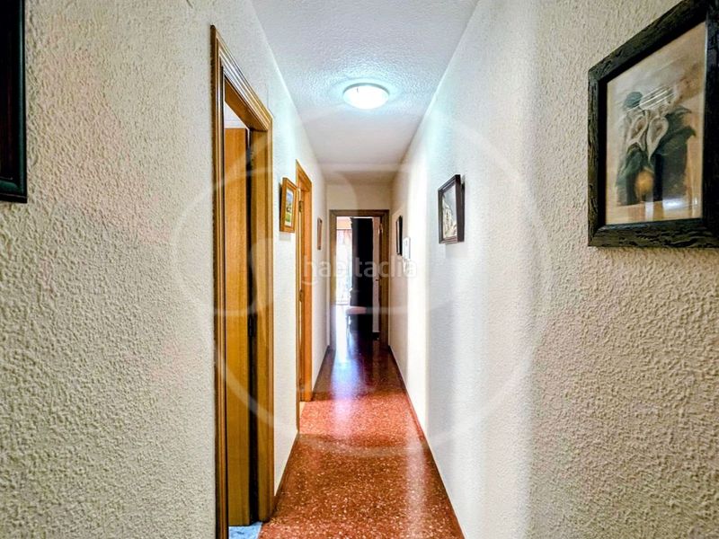 Foto e258dfb8-033b-4e78-96ac-97bf2ca6c4fc. Apartament a Ciutat Jardí Valencia