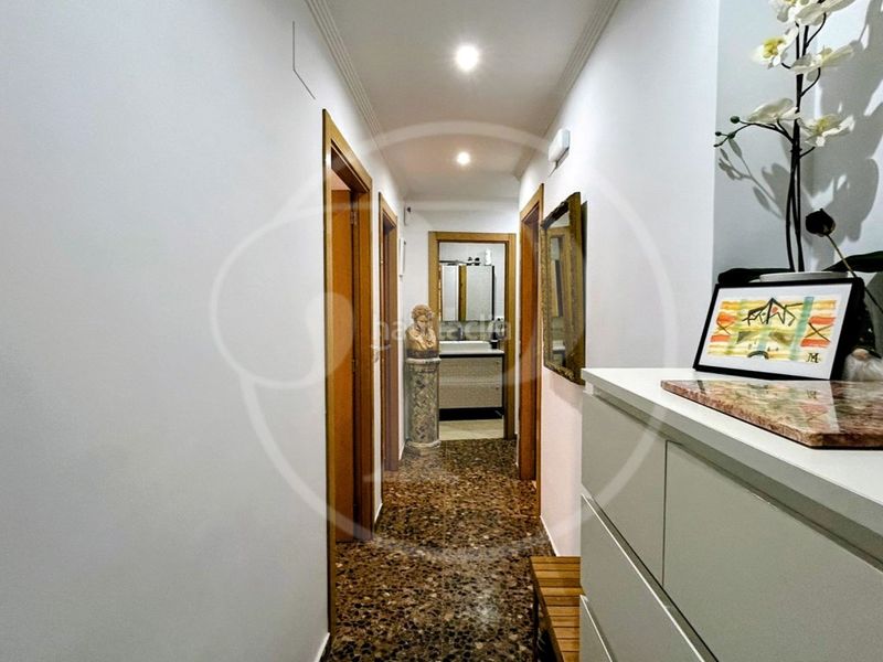 Foto 642f3ec6-5a4e-48e8-874c-0e4896a80006. Apartament amb aparcament a Silla