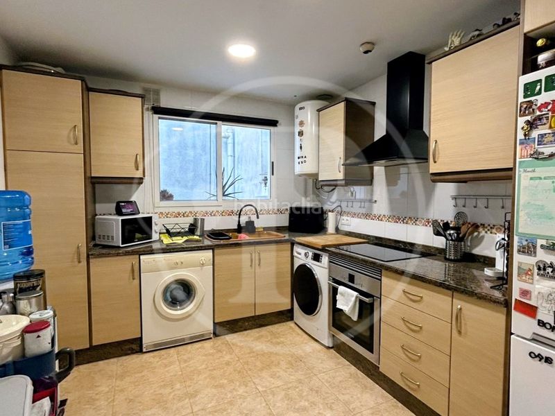 Foto dcf323e5-3b8a-430d-9dd9-e4de44c9b0ab. Apartament amb aparcament a Silla