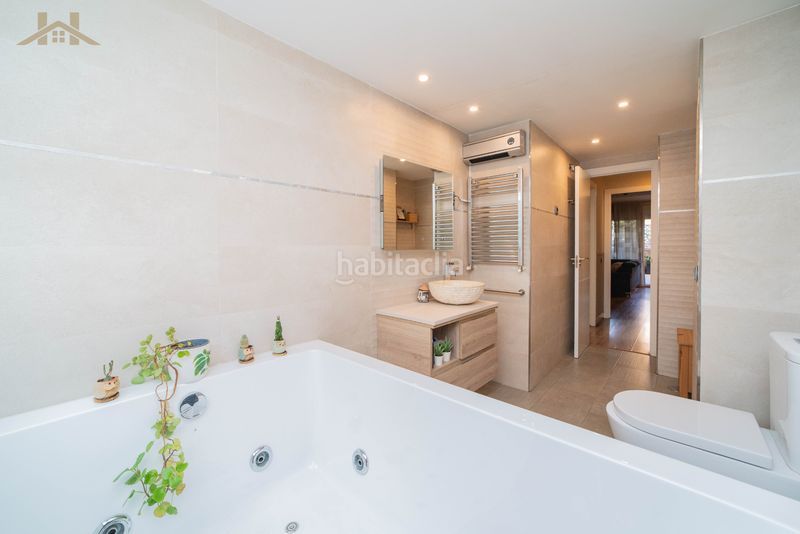 Foto 111f2f2a-d242-496b-b4ca-a95ed8042152. Pis amb xemeneia calefacció piscina a Valderas-Los Castillos Alcorcón