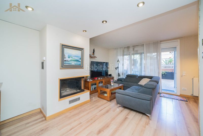 Foto 19764cbd-d49e-4878-af97-3cba9d2c656a. Pis amb xemeneia calefacció piscina a Valderas-Los Castillos Alcorcón