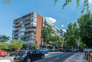 Etagenwohnung  Calle puentedeume. Piso en venta en calle puentedeume
