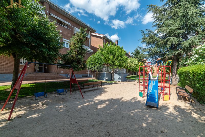 Foto 0dfd4e59-4ef6-4b94-a882-254b253f27ec. Apartament amb calefacció piscina a Prado de Santo Domingo Alcorcón