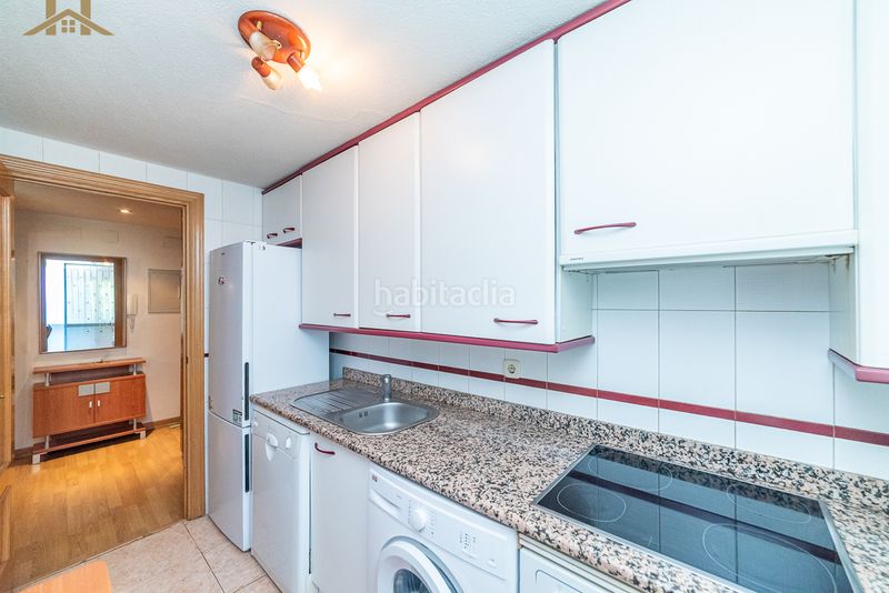 Foto 8aa0f04a-b87d-4f9a-8f2c-912e2b9e849a. Apartament amb calefacció piscina a Prado de Santo Domingo Alcorcón