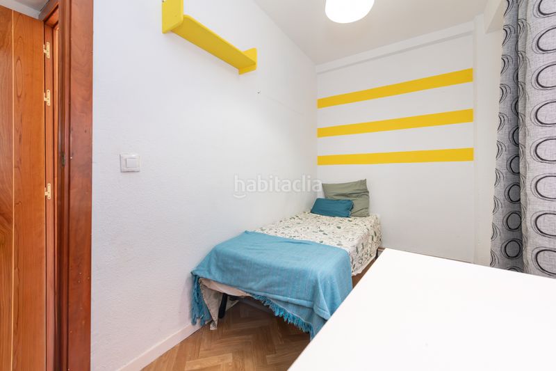 Foto bb3ad5da-6628-479c-bea8-8c5f405b72fb. Pis amb calefacció a Zona Centro Joven Alcorcón