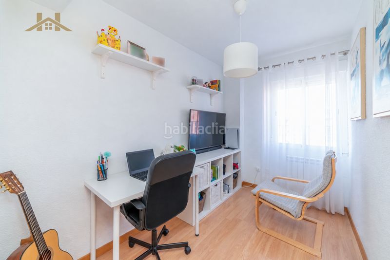 Foto dc1fdf8c-3b2f-4d77-a6d2-9af1367b0dee. Flat with heating in Zona Centro Joven Alcorcón