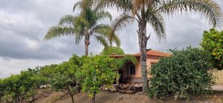 Mas à Coín. Encantadora casa de campo en coín a tan solo 3.5km del centro de