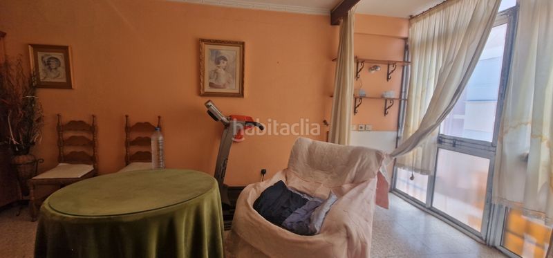Foto dd11addf-3e3b-4cf3-9b12-e895eb396ea0. Pis a Coín