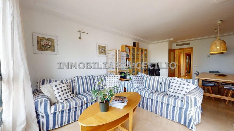 Foto f2f9afa1-8929-41c9-871e-720c7bd5d926. Appartamento con riscaldamento parcheggio piscina in Ibiza