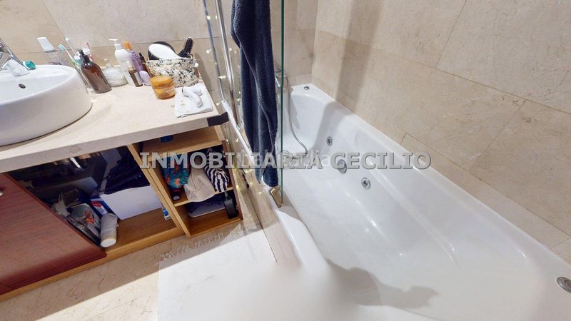 Foto 483bc9b3-5e31-40cc-aa6c-41940414d4e7. Flat with heating parking pool in Ses Figueretes - Platja d'en Bossa - Cas Serres Ibiza