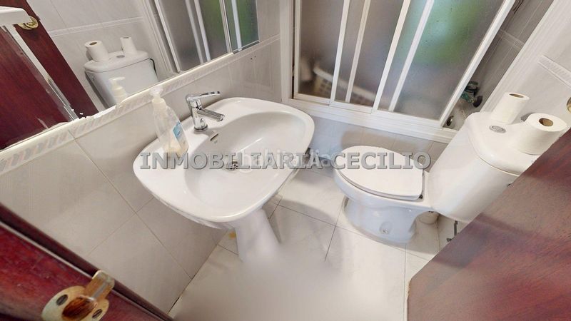 Foto cdc74d36-c4d5-45fd-a711-3546fc9ec299. Flat with heating parking in Sant Antoni de Portmany