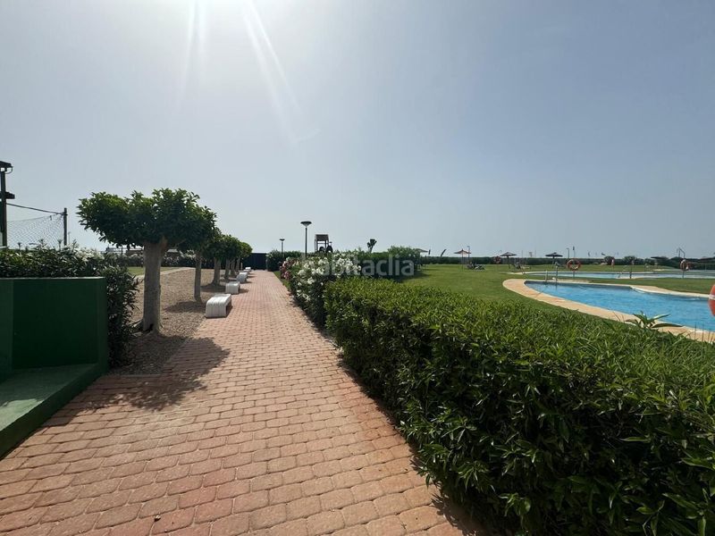 Foto e3b765f9-c4d2-4c28-b7b3-81d2c7dc8106. Pis amb aparcament piscina a El Playazo Vera