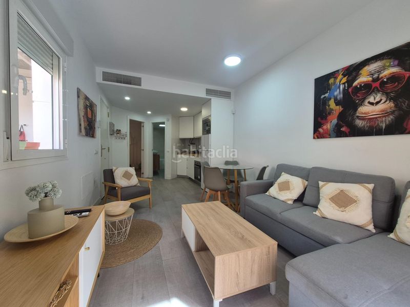 Foto ceb022d4-d731-46ad-a793-84cd4ad7bd26. Pis amb aparcament piscina a Las Marinas - Pueblo Laguna Vera