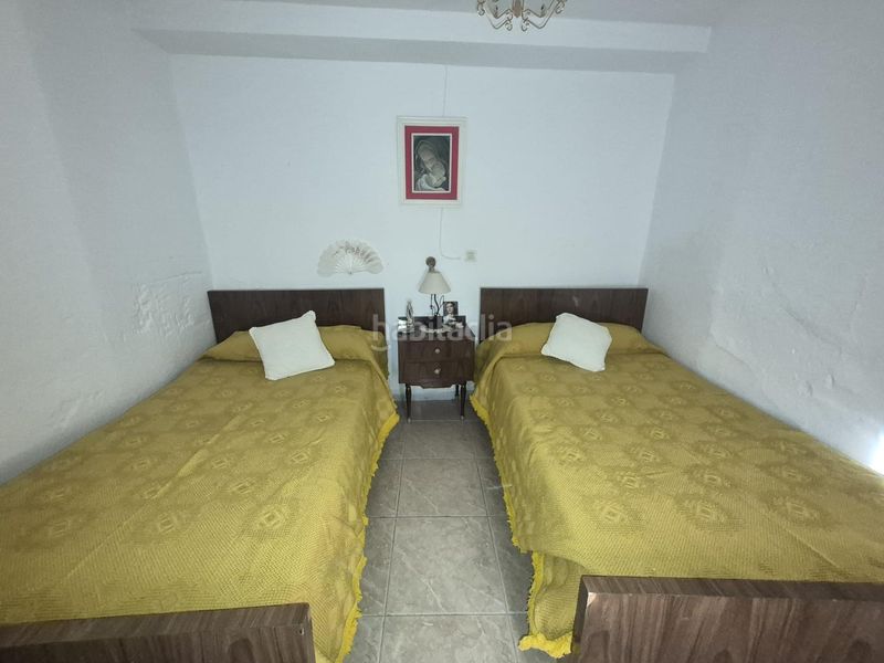 Foto e29f1380-07a8-4d2b-b726-b29c6c6dfb39. Casa adossada a Lubrín