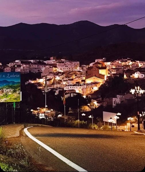 Foto 0382b7a6-7cbd-40ae-9121-24985361521f. Masia a Lubrín