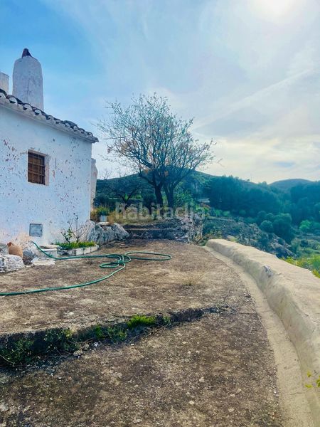 Foto b316efe2-5a81-42f5-a92b-cd519581f829. Masia a Lubrín