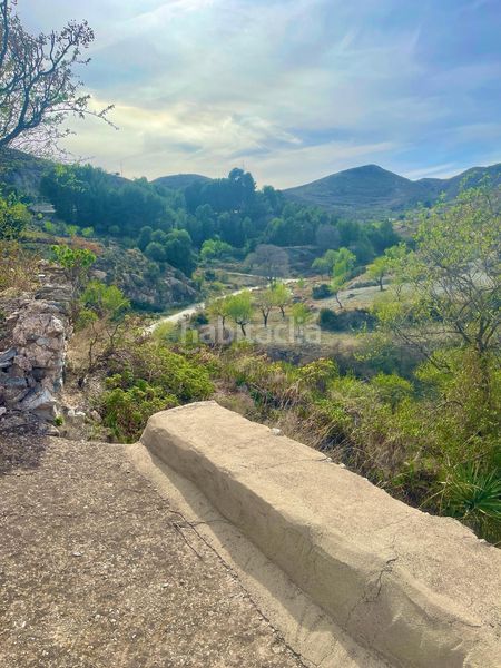 Foto f24b5da7-8a46-46b6-8812-8a72db0b76f2. Masia a Lubrín