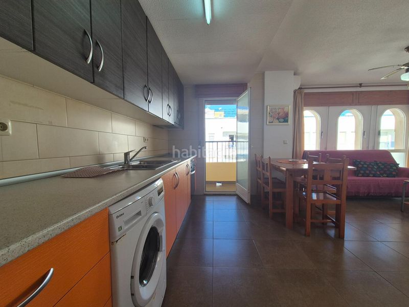 Foto 17afc8b7-424f-4e41-b4da-8b8d6370db8c. Pis amb piscina a puerto de Garrucha Garrucha