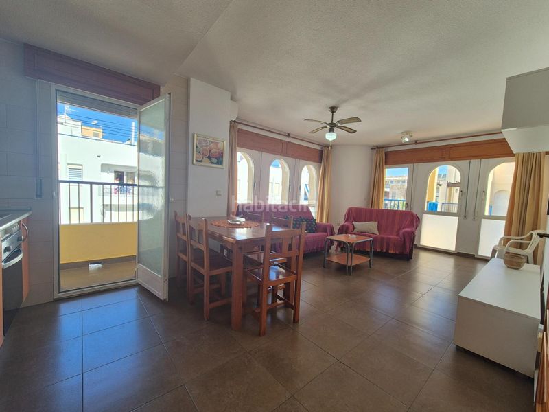 Foto 5bbc1f59-1199-4c4f-ba56-79e165e1d332. Pis amb piscina a puerto de Garrucha Garrucha