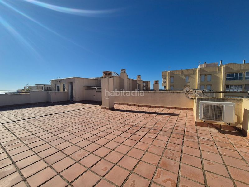 Foto 908bb9e8-4f0f-44e0-9152-6fbff2bc02dc. Pis amb piscina a puerto de Garrucha Garrucha