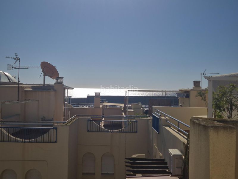 Foto d1762404-86f2-4957-a03d-b7de1c14f4ed. Pis amb piscina a puerto de Garrucha Garrucha