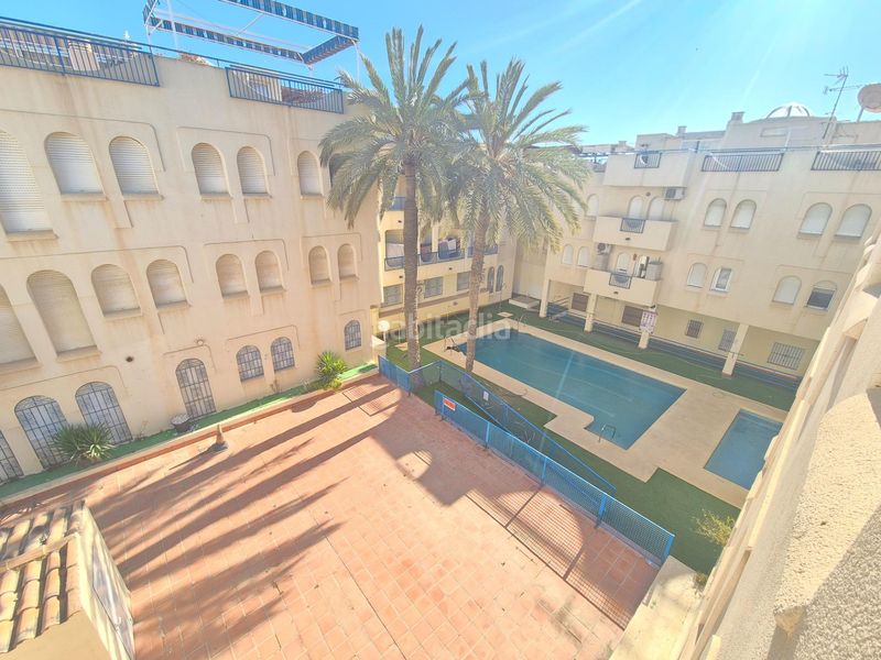 Foto fbde93df-2801-4f22-993b-817752f2feb4. Pis amb piscina a puerto de Garrucha Garrucha