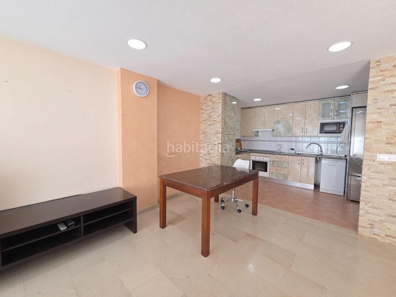 Foto 5d23c53e-1e4f-461e-94e4-40da633de520. Duplex con parcheggio piscina in playa de Garrucha Garrucha