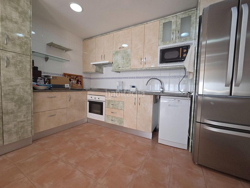 Foto 62595e5b-8986-4ed8-9669-7a4f8f338969. Duplex con parcheggio piscina in playa de Garrucha Garrucha