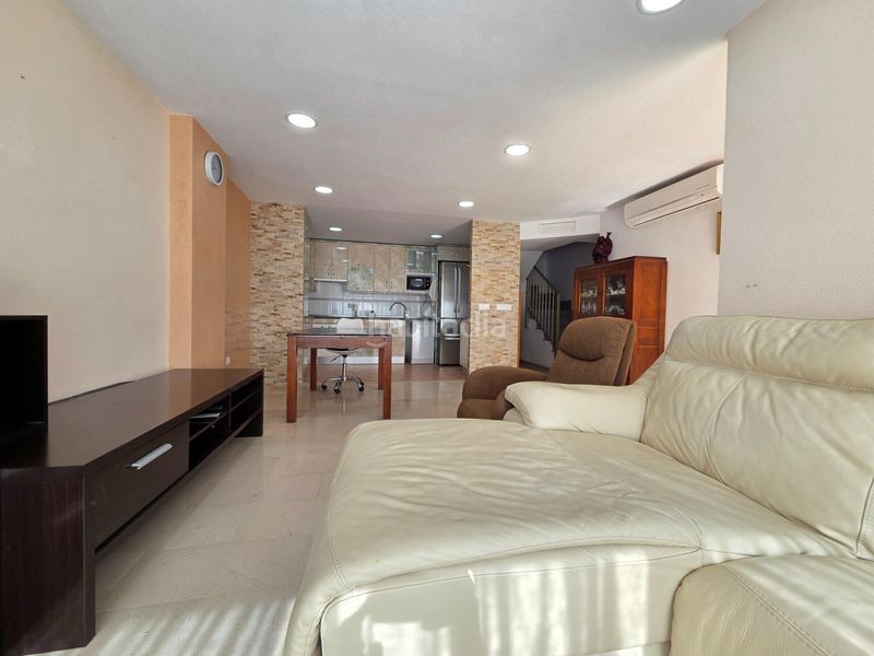 Foto e2c14430-b658-4572-bc26-688f214288a2. Duplex con parcheggio piscina in playa de Garrucha Garrucha