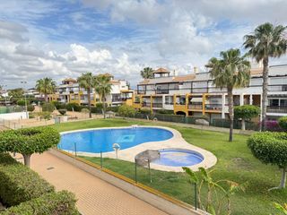 Flat  Avenida avenida giralda. Piso de 3 hab. con gran terraza y resort cerca del futuro ave.