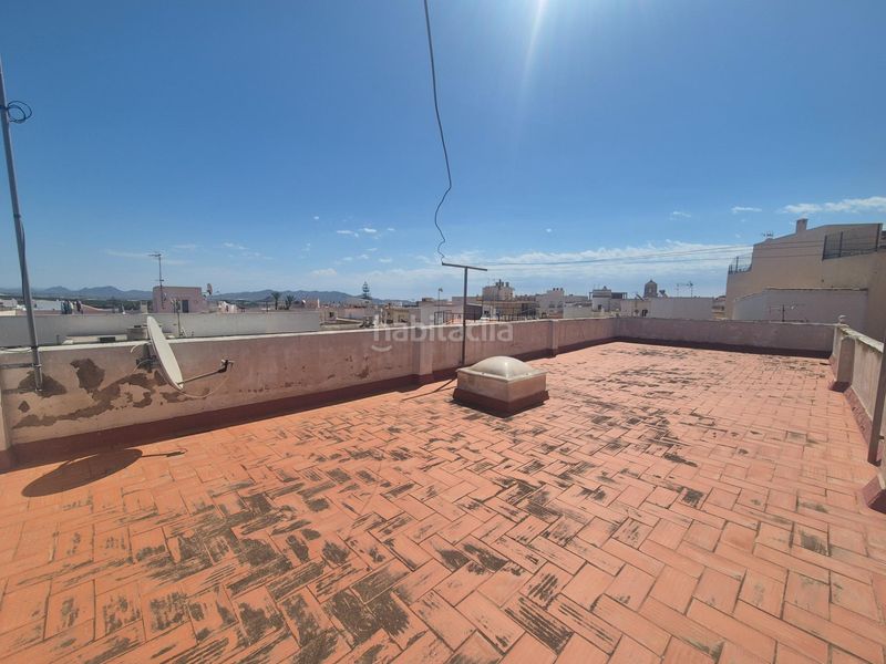 Foto ab3ad51e-2a1e-42be-a773-55a634130083. Casa adossada a Vera ciudad Vera