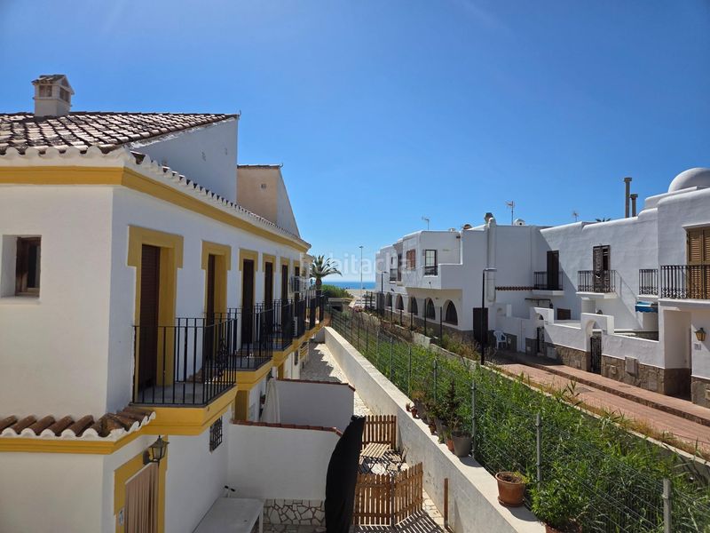 Foto c57baf7b-7898-4613-bf5d-a970a8f22118. Dúplex amb piscina a Las Marinas - Pueblo Laguna Vera