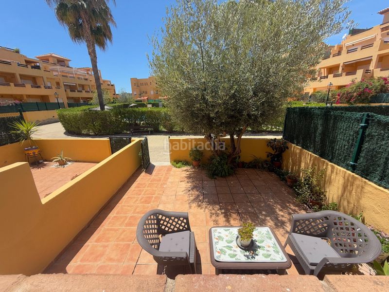 Foto cb907fdd-2ff5-4611-af90-37cc3bfa8ad6. Casa adossada amb aparcament piscina a puerto Vera Vera