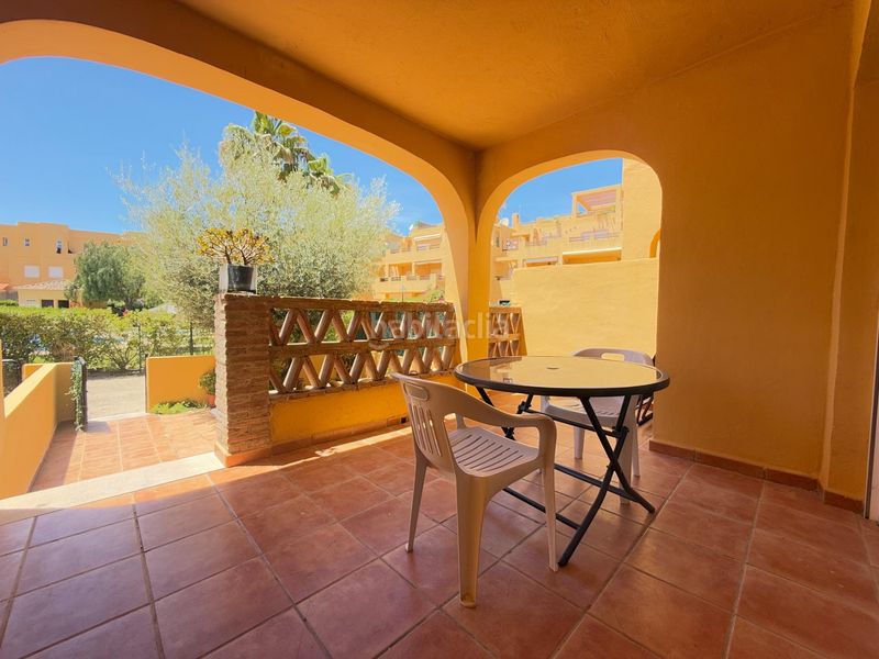 Foto ec4303d2-55a0-4e2c-89b2-73d5c78fd31a. Casa adossada amb aparcament piscina a puerto Vera Vera