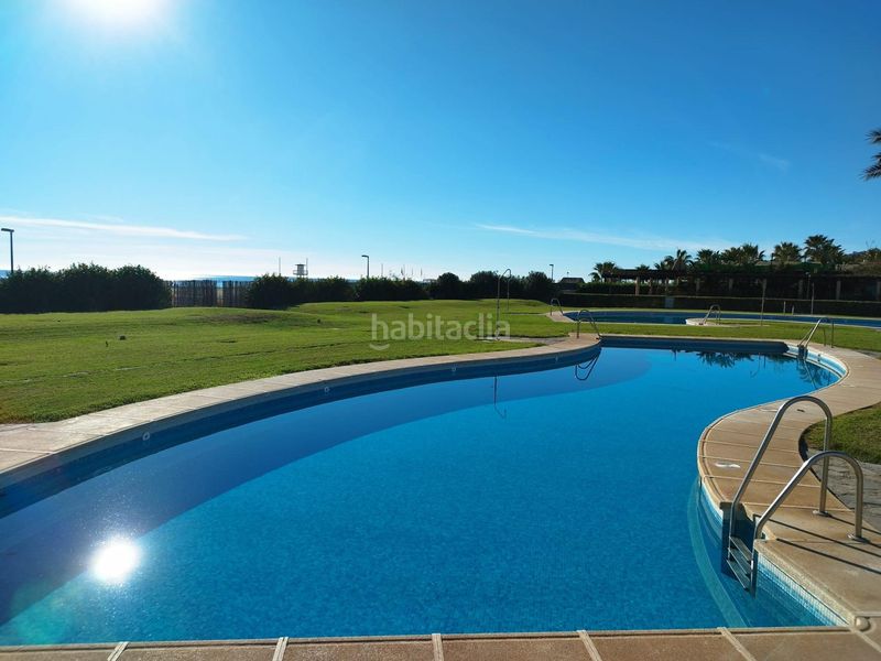 Foto daa277fc-bb5b-40be-b5b6-05e1a527c1c7. Àtic amb aparcament piscina a El Playazo Vera