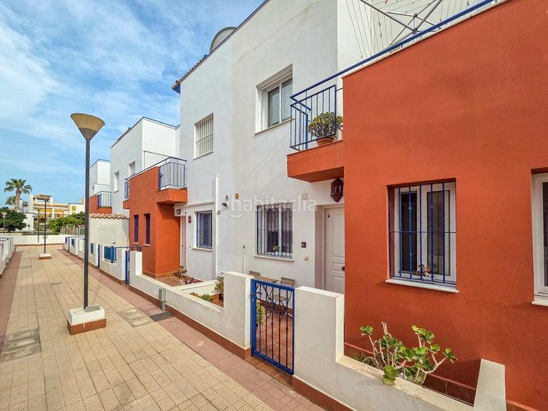 Foto 02b6168e-d5cc-45db-b7ff-c76d9e709fec. Duplex con parcheggio piscina in Lomas del Mar Vera