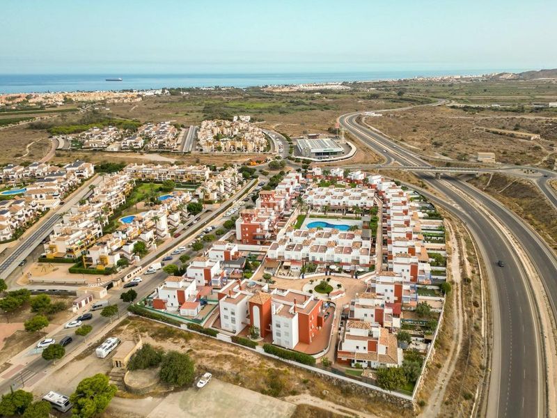 Foto 85d82c9b-709a-40f1-94a2-54ce4ffa8ec2. Duplex con parcheggio piscina in Lomas del Mar Vera