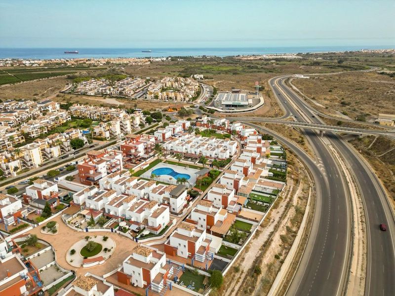 Foto 9c83d13d-91cd-4856-b3bc-b676863ae7b1. Duplex con parcheggio piscina in Lomas del Mar Vera
