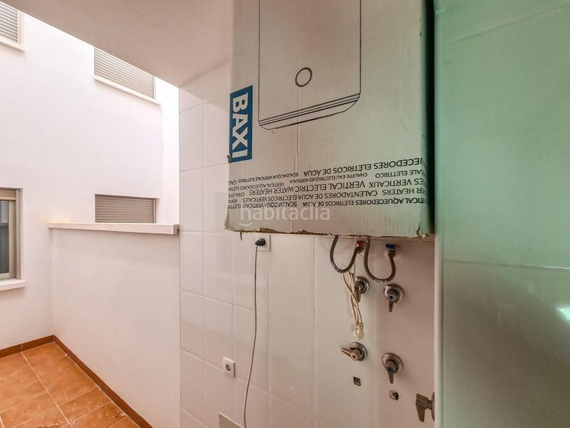 Foto 045d7b18-5d27-4dfc-b6fe-b8ecd16d84b3. Piso apartamento a estrenar con terraza, garaje y trastero a 170 m de la playa en Águilas