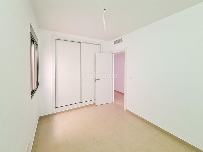 Foto 1122f2ab-7620-445c-9580-b4c0626ee825. Piso apartamento a estrenar con terraza, garaje y trastero a 170 m de la playa en Águilas