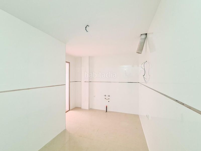 Foto 2f4d203d-4bb4-46d5-96f3-bc8353f59a33. Piso apartamento a estrenar con terraza, garaje y trastero a 170 m de la playa en Águilas