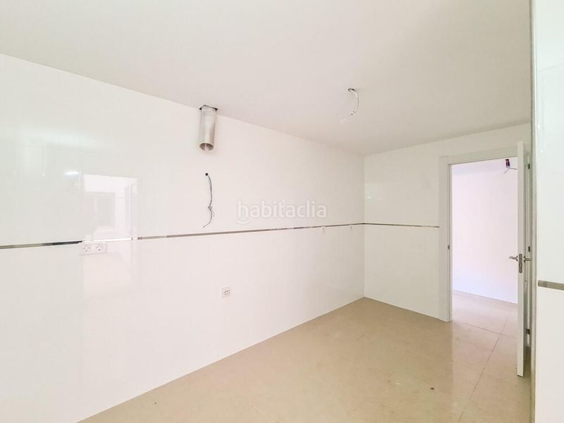 Foto 98030ccd-70ff-4124-97f3-55d920e32da8. Piso apartamento a estrenar con terraza, garaje y trastero a 170 m de la playa en Águilas